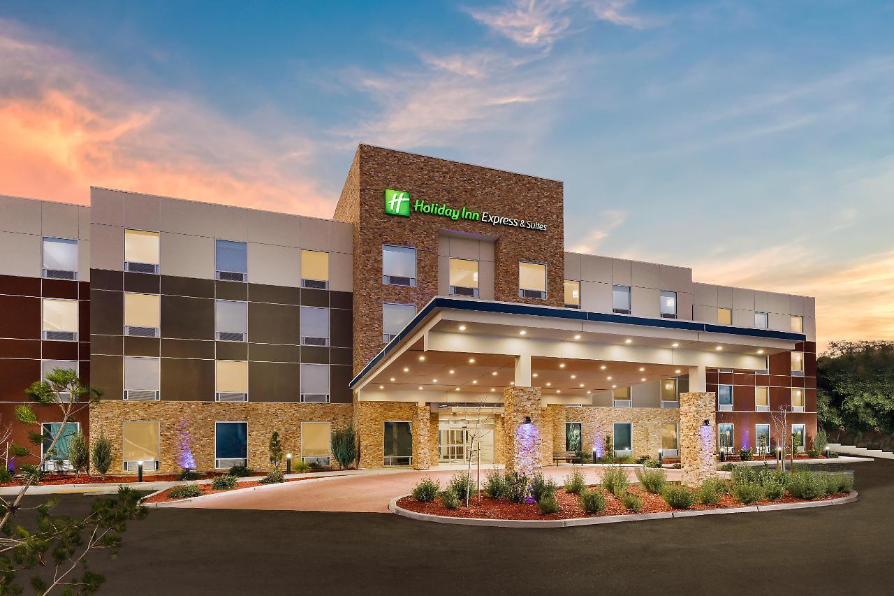 Holiday Inn Express & Suites Oakhurst-Yosemite Park Area By Ihg Экстерьер фото